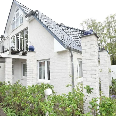 In Nahe Ostseestrand, Cleaning Included * Zingst