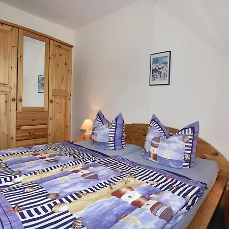 Villa In Nahe Ostseestrand, Cleaning Included Zingst