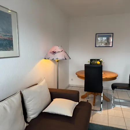 In Nahe Ostseestrand, Cleaning Included Villa *
